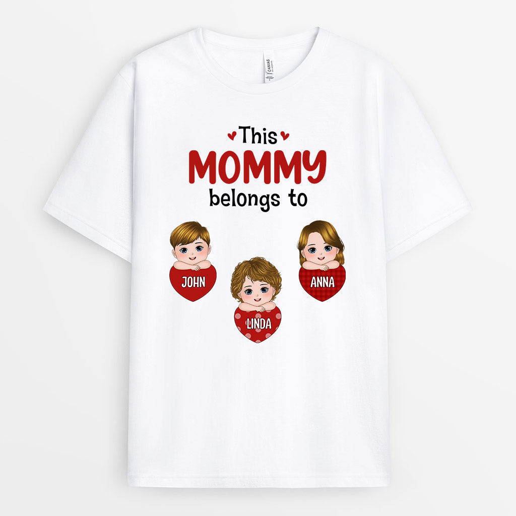 This Grandma Belongs To - Personalized T-Shirt for Grandma with Hearts
