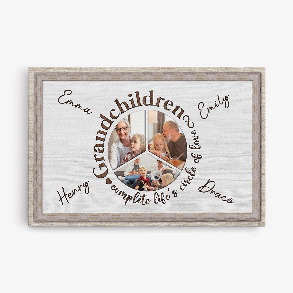 Grandchildren Complete Life's Circle Of Love Canvas - Personalized Family Gifts