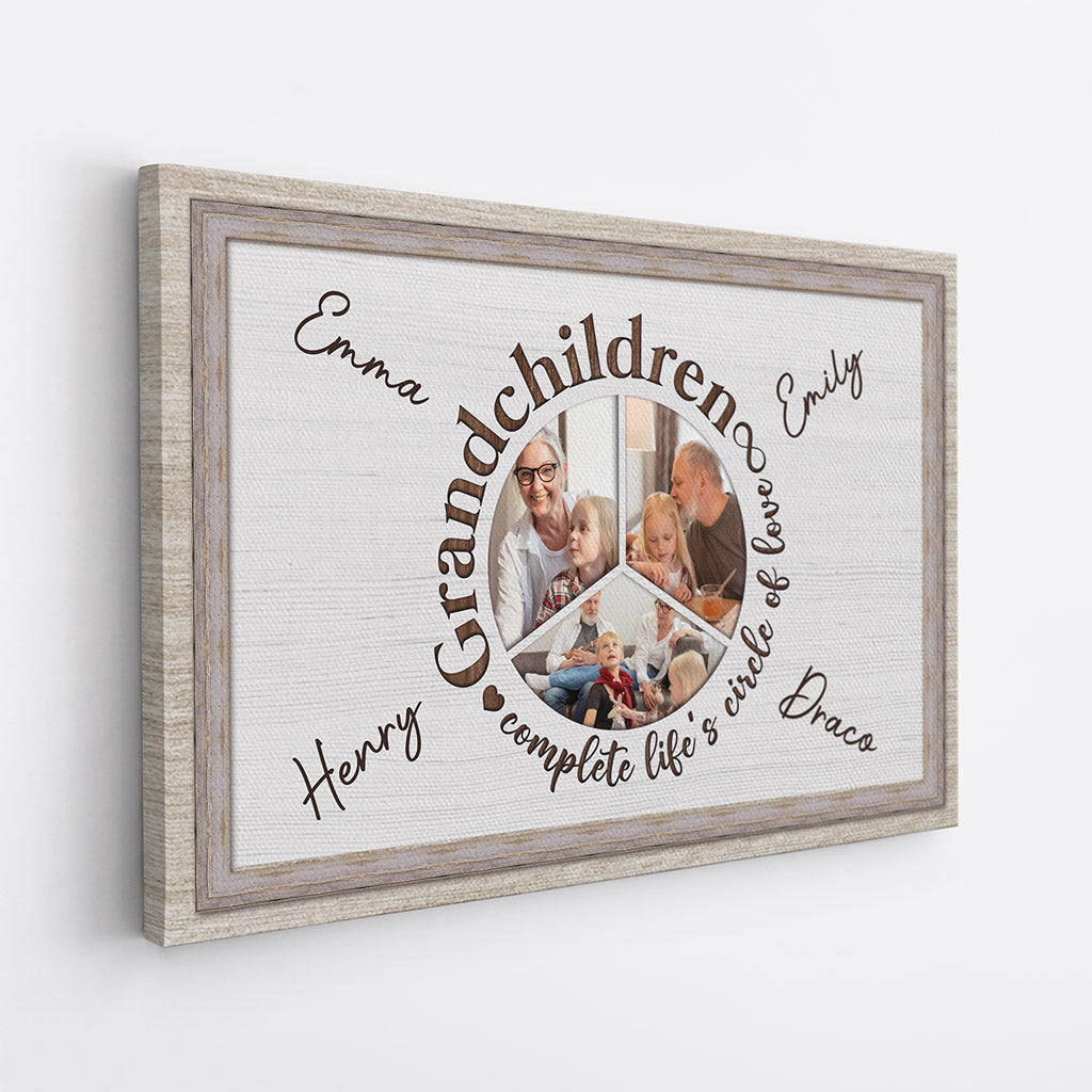 Grandchildren Complete Life's Circle Of Love Canvas - Personalized Family Gifts