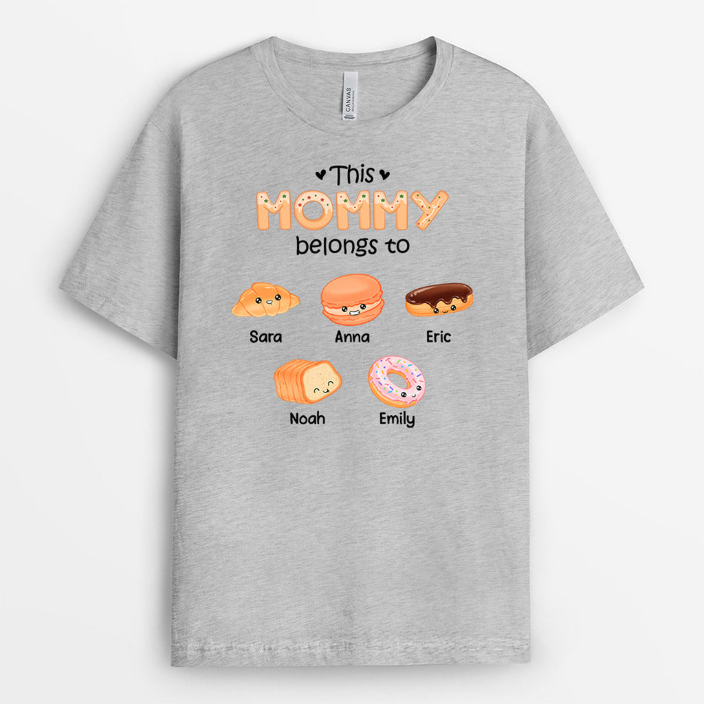 Personalized This Lovely And Kind Grandma/Mommy Belongs To T-shirt