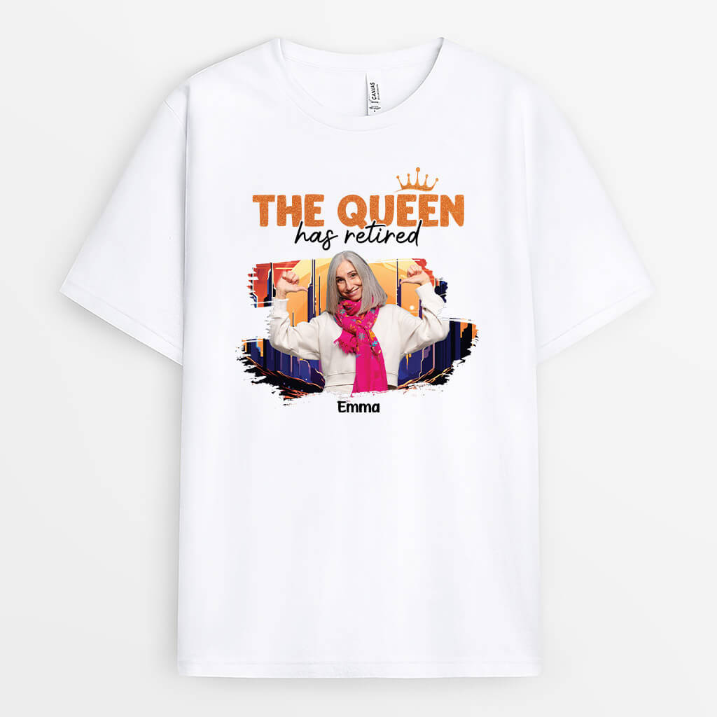 Personalized The Queen Has Retired  T-shirt