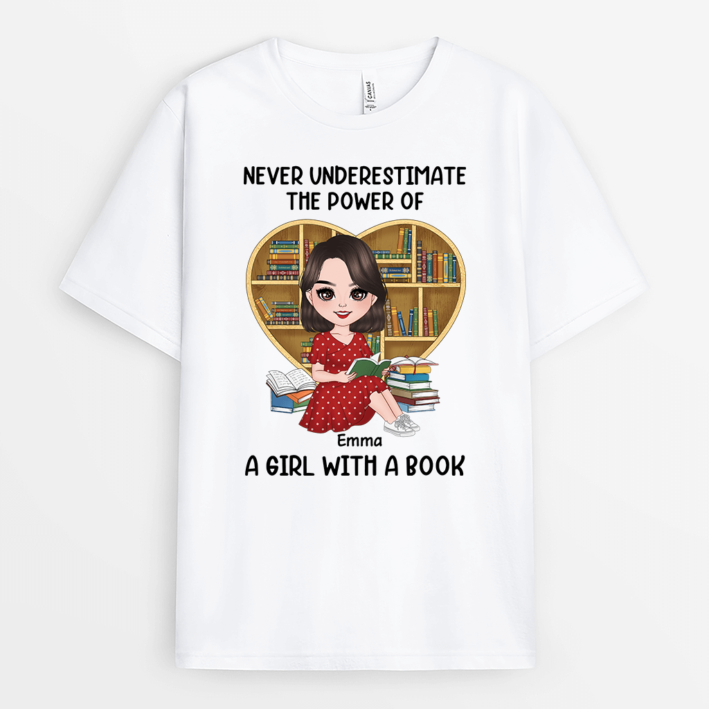 Personalized Never Underestimate The Power Of A Woman With A Book T-shirt