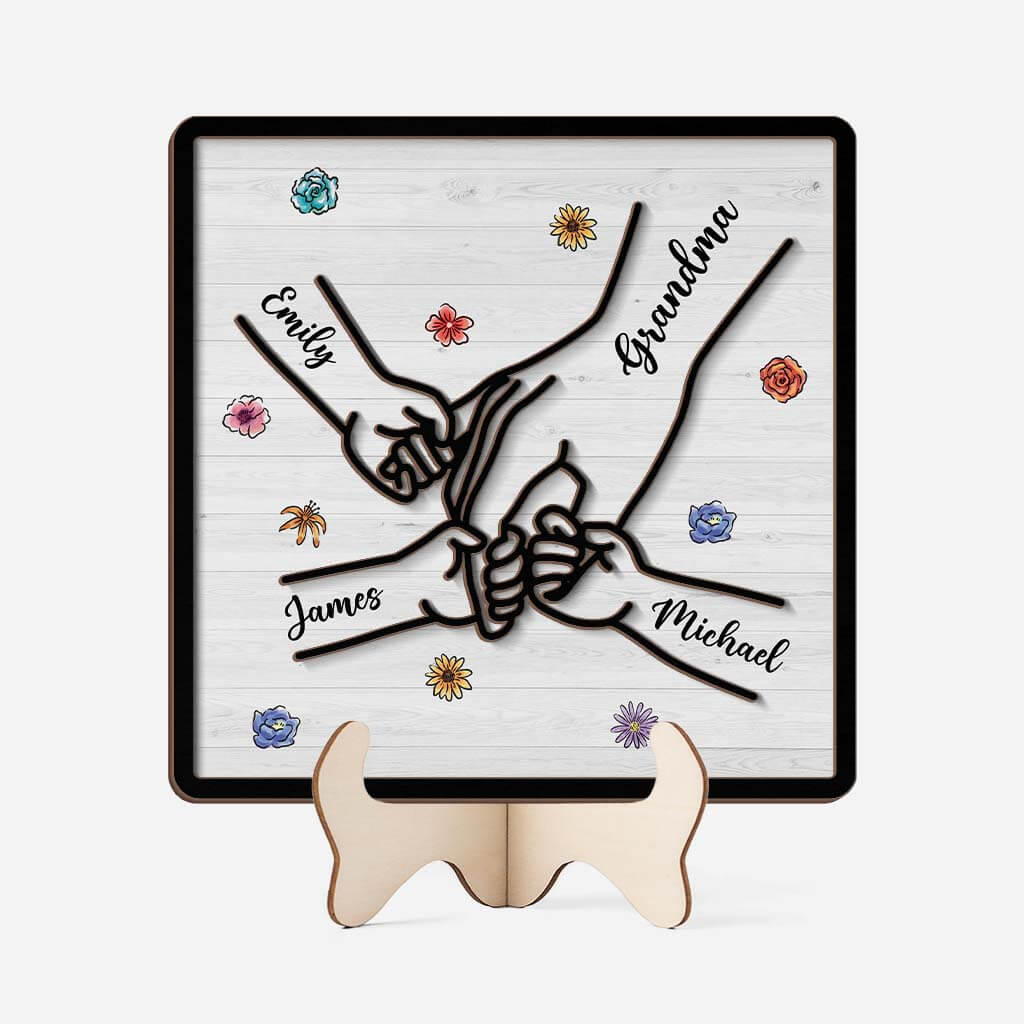 Holding Grandma's/Mom's Hand Wooden Plaque - Personalized Gift for Grandma/Mom